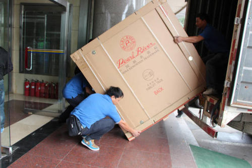 蒋湖农场钢琴贵重工艺品无忧运